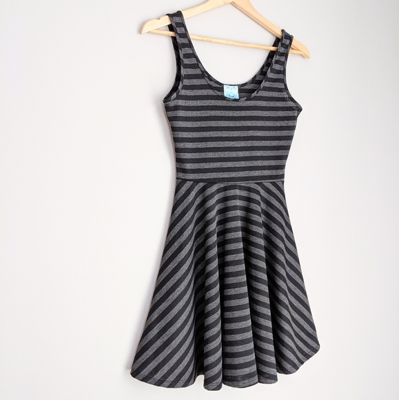 🇨🇦 Enough About Me Skater Dress Made In Canada - Picture 2 of 7